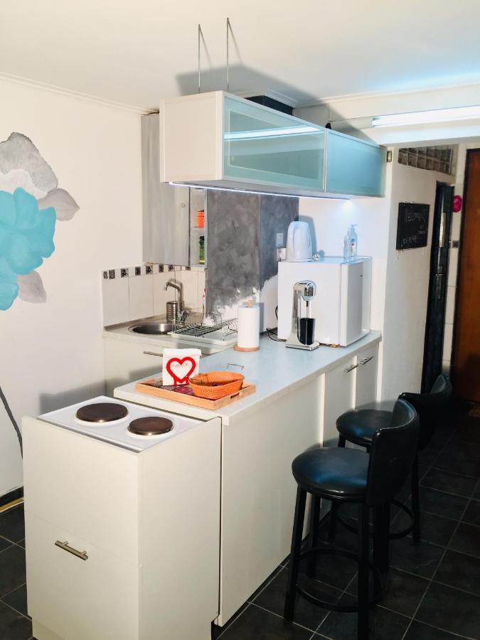 Esther Apartment